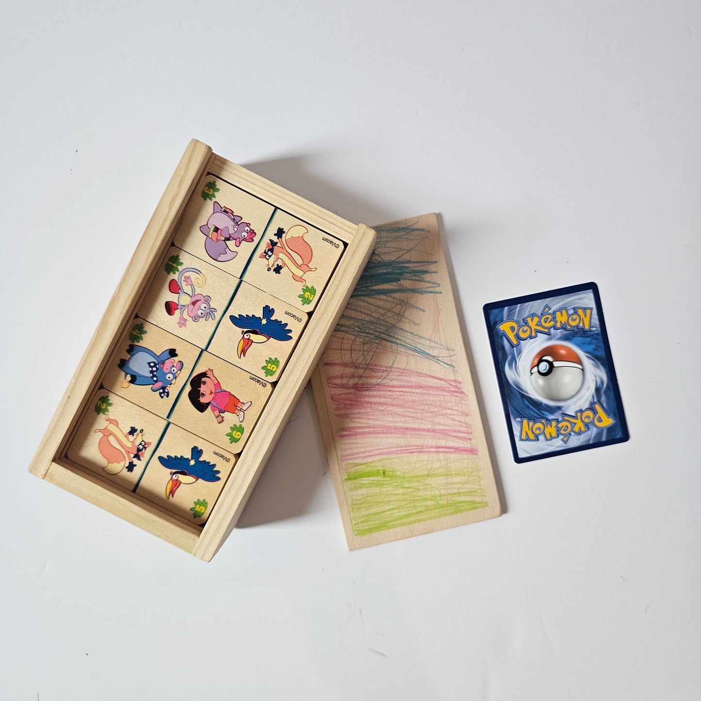 Dora the Explorer Dominoes