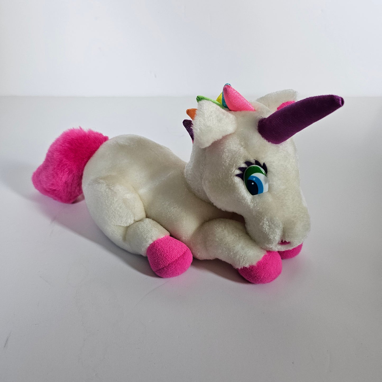 VAULT | Vtg 24K Lisa Frank Markie Rainbow Unicorn Plush (1995)